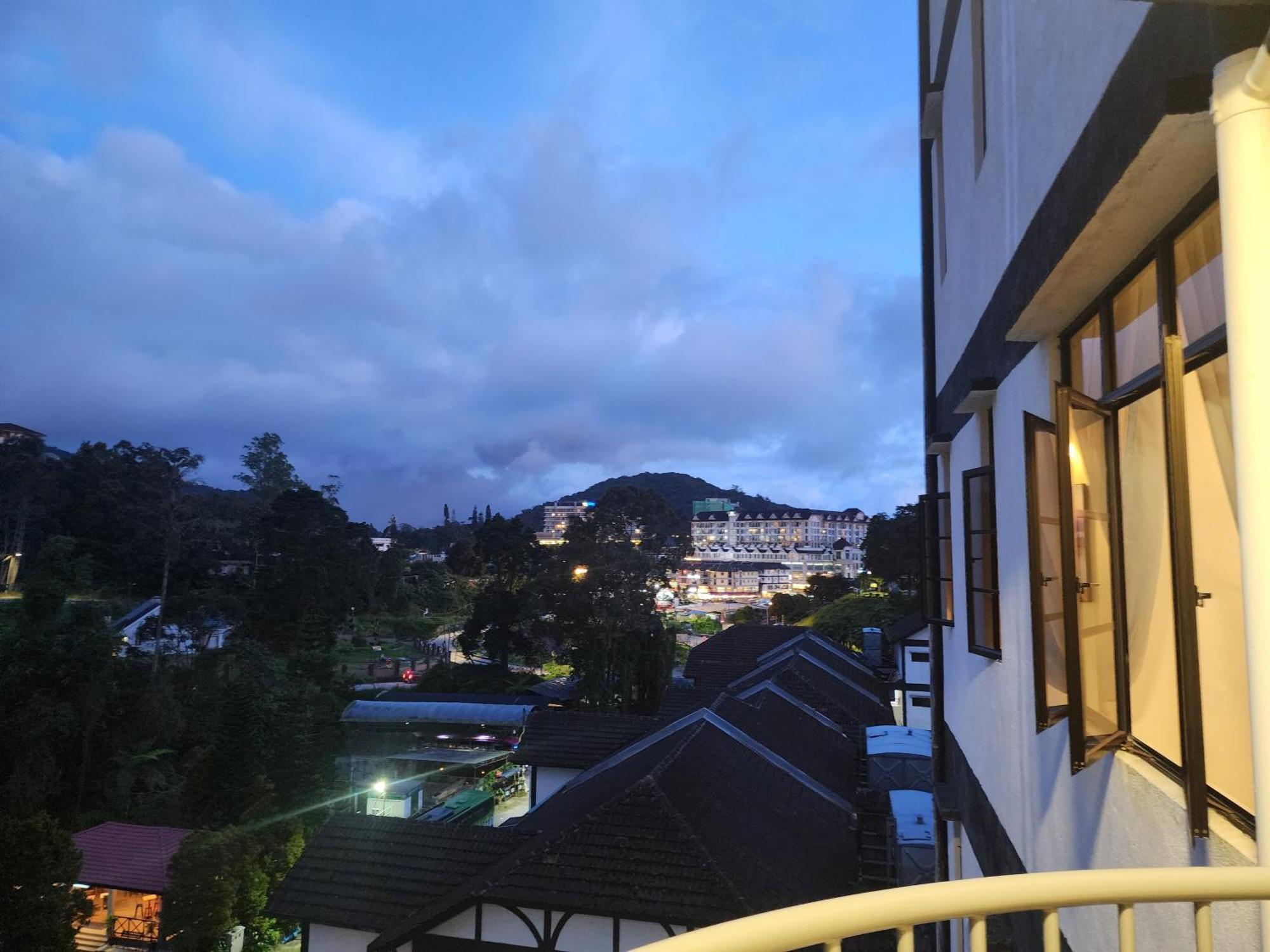 Fathers Guesthouse Age 7 Years Old And Above Only Tanah Rata Exterior photo