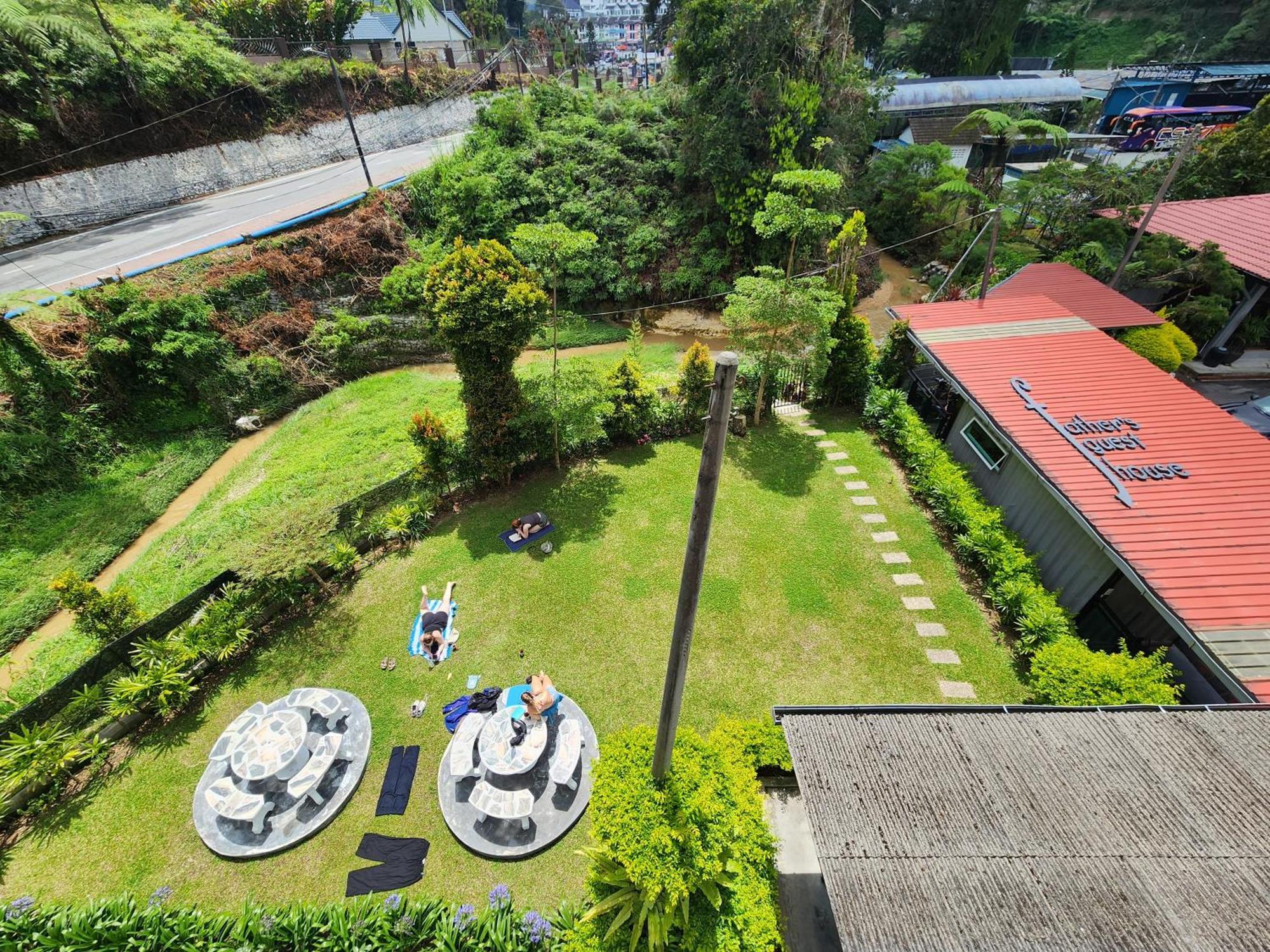 Fathers Guesthouse Age 7 Years Old And Above Only Tanah Rata Exterior photo